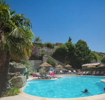 Séjourner dans un gîte en Auvergne-Rhône-Alpes 6 domaine de la plage 1 1