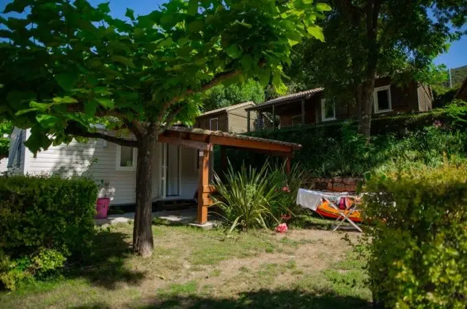 location mobil home classic ardeche 01 9024487f55b4b8d3d8e46e2e338facfa